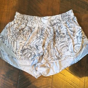 Lululemon size 4 shorts